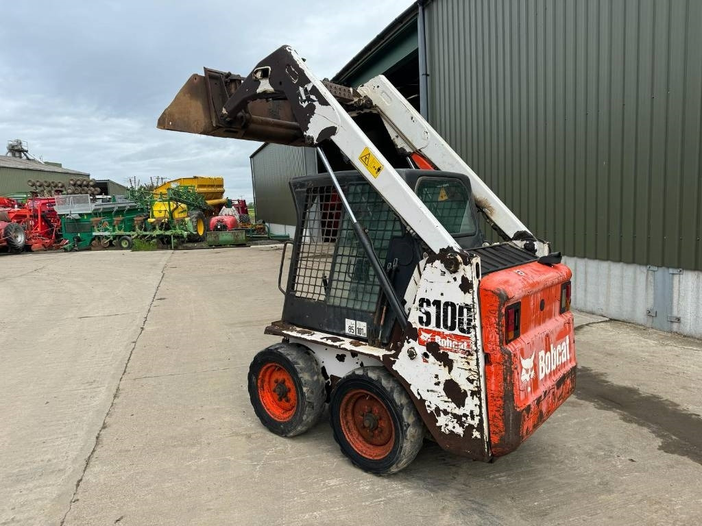 Bobcat S 100 - Skid steer: gambar 4 Bobcat S 100 - Skid steer: gambar 4