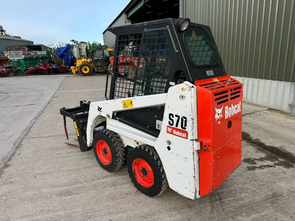 Bobcat S 70 Skid Steer - Skid steer: gambar 2 Bobcat S 70 Skid Steer - Skid steer: gambar 2