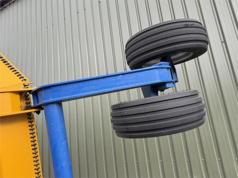 Mesin pemotong chopper/ Mulcher Bomford Triwing 6000 Topper: gambar 8