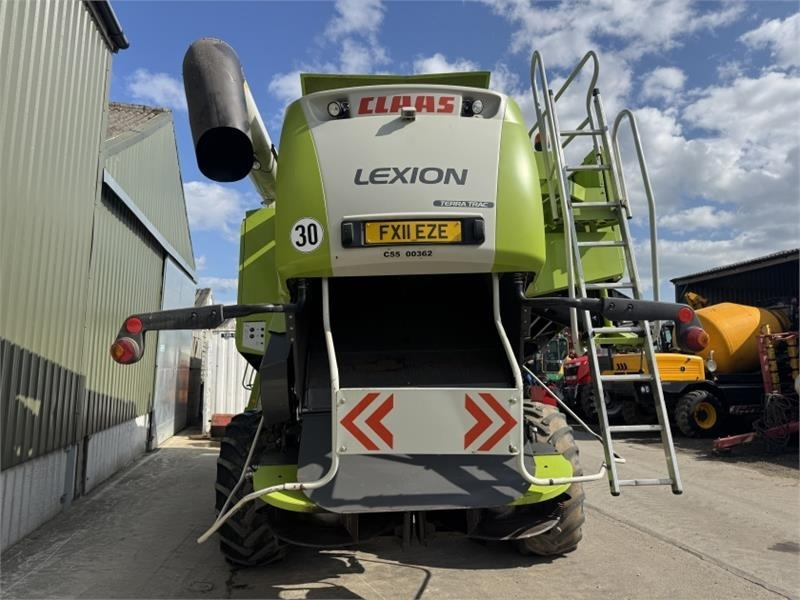 Claas Lexion 750TT APS Hybrid c/w V90 - Lampiran pemanen: gambar 5 Claas Lexion 750TT APS Hybrid c/w V90 - Lampiran pemanen: gambar 5