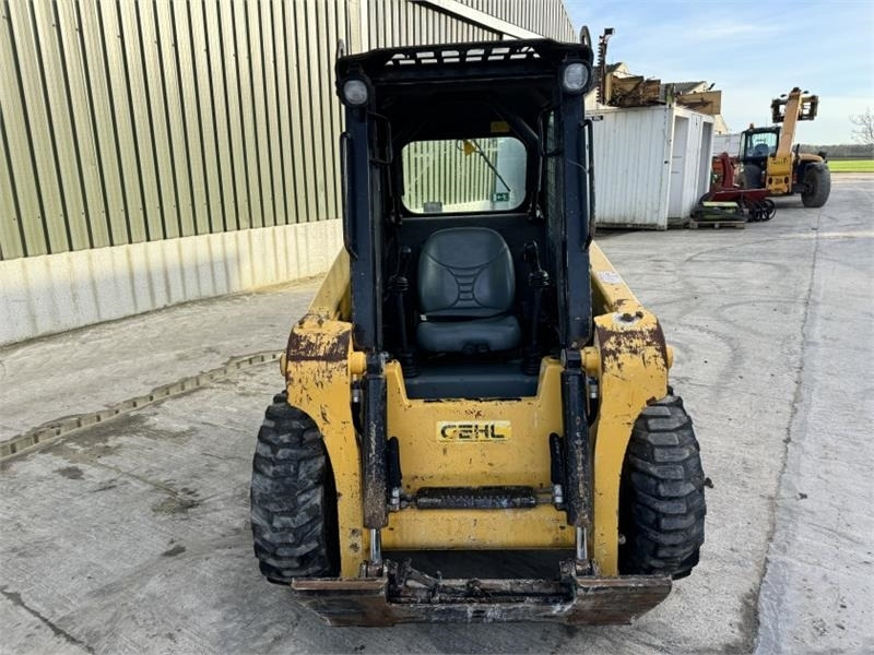 Gehl R165 Skid Steer - Skid steer: gambar 4 Gehl R165 Skid Steer - Skid steer: gambar 4