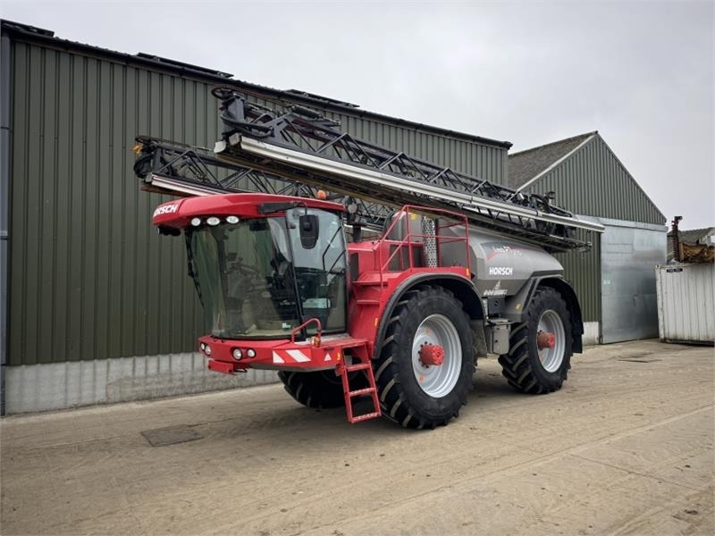 Horsch Leeb PT270 36m 8000L - Penyemprot traktor: gambar 3 Horsch Leeb PT270 36m 8000L - Penyemprot traktor: gambar 3