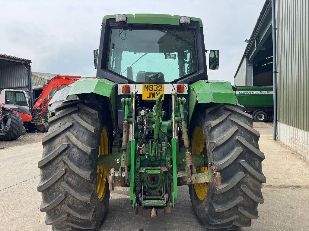 John Deere 6800 - Traktor: gambar 5 John Deere 6800 - Traktor: gambar 5