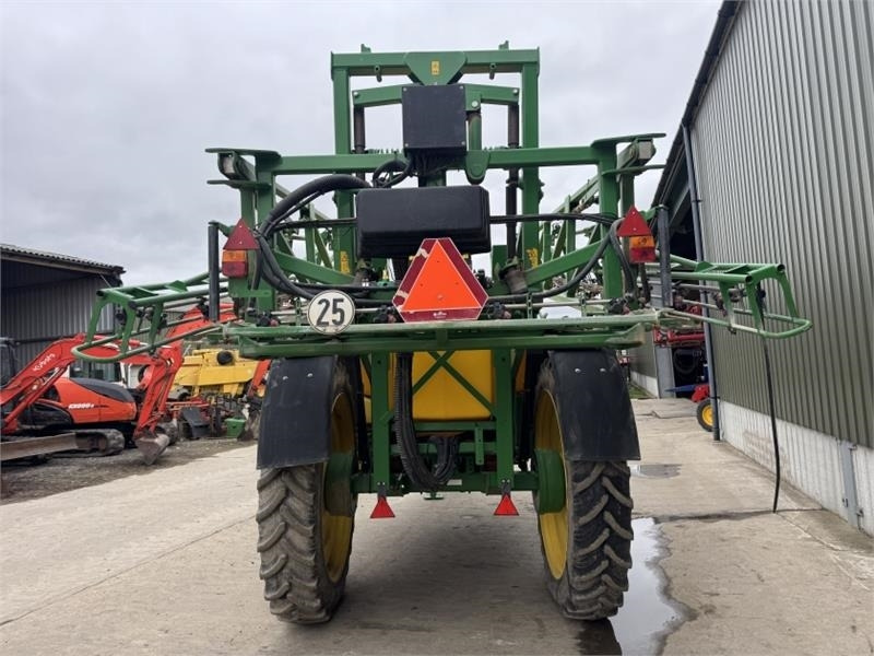 John Deere 732 Trailed Sprayer  - Penyemprot traktor: gambar 3 John Deere 732 Trailed Sprayer  - Penyemprot traktor: gambar 3