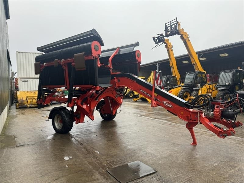 Kuhn Merge Maxx 950 Merger - Tedder/ Menyapu: gambar 4 Kuhn Merge Maxx 950 Merger - Tedder/ Menyapu: gambar 4