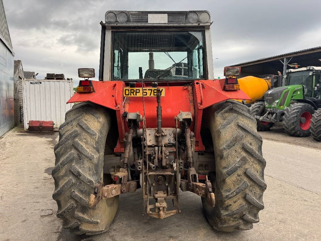 Massey Ferguson 2720 - Traktor: gambar 5 Massey Ferguson 2720 - Traktor: gambar 5
