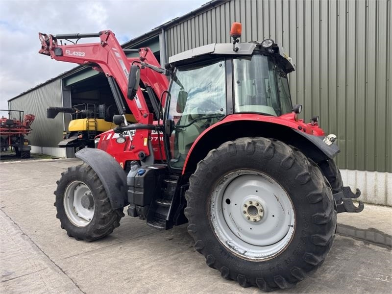 Massey Ferguson 7716 Dyna-6 c/w FL4323 Loader - Traktor: gambar 2 Massey Ferguson 7716 Dyna-6 c/w FL4323 Loader - Traktor: gambar 2