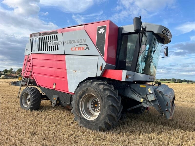 Massey Ferguson Massey Ferguson 7278 Auto Level c/w 25ft Powerflow - Lampiran pemanen: gambar 1 Massey Ferguson Massey Ferguson 7278 Auto Level c/w 25ft Powerflow - Lampiran pemanen: gambar 1