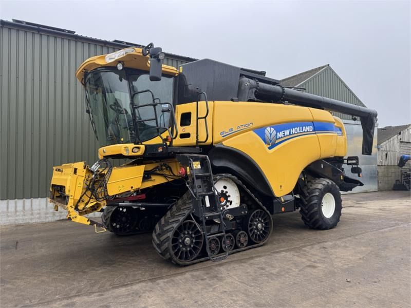 New Holland CX8080 c/w 25ft Header - Lampiran pemanen: gambar 1 New Holland CX8080 c/w 25ft Header - Lampiran pemanen: gambar 1