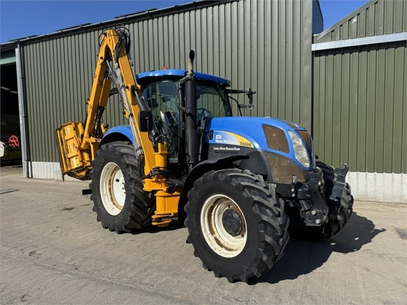 New Holland New Holland T6080 c/w Herder Cavalier Mid Mount He - Mesin pemotong boom: gambar 3 New Holland New Holland T6080 c/w Herder Cavalier Mid Mount He - Mesin pemotong boom: gambar 3