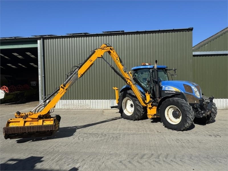 New Holland New Holland T6080 c/w Herder Cavalier Mid Mount He - Mesin pemotong boom: gambar 5 New Holland New Holland T6080 c/w Herder Cavalier Mid Mount He - Mesin pemotong boom: gambar 5