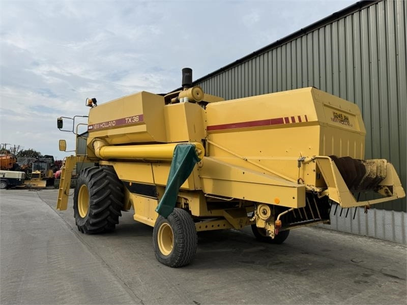 New Holland TX 36 - Lampiran pemanen: gambar 4 New Holland TX 36 - Lampiran pemanen: gambar 4