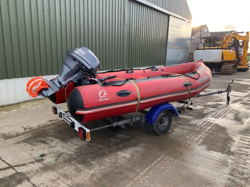 Zodiac Futura MK11 Boat - Peralatan lainnya: gambar 2 Zodiac Futura MK11 Boat - Peralatan lainnya: gambar 2
