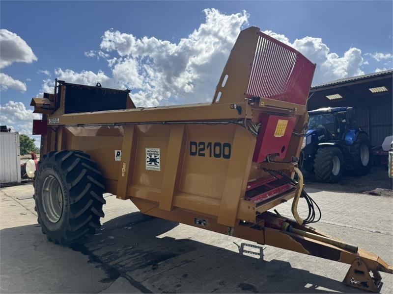 Richard Western D2100 - Penyebar kotoran: gambar 3 Richard Western D2100 - Penyebar kotoran: gambar 3