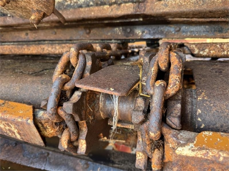 Richard Western D2100 - Penyebar kotoran: gambar 5 Richard Western D2100 - Penyebar kotoran: gambar 5