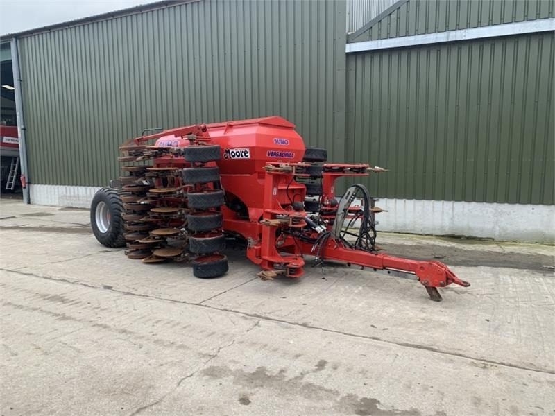 Sumo 4m Versadrill Moore System - Menggabungkan bor benih: gambar 1 Sumo 4m Versadrill Moore System - Menggabungkan bor benih: gambar 1