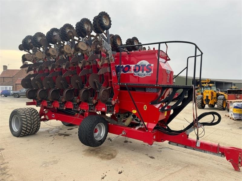 Sumo 8m DTS Direct Drill - Menggabungkan bor benih: gambar 5 Sumo 8m DTS Direct Drill - Menggabungkan bor benih: gambar 5