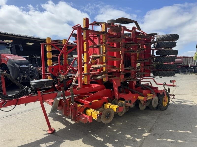 Vaderstad Rapid A600s **3 Row** - Menggabungkan bor benih: gambar 4 Vaderstad Rapid A600s **3 Row** - Menggabungkan bor benih: gambar 4