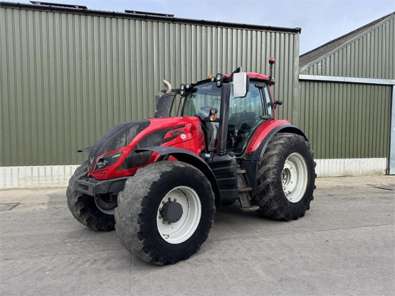 Valtra T174 Active - Traktor: gambar 1 Valtra T174 Active - Traktor: gambar 1