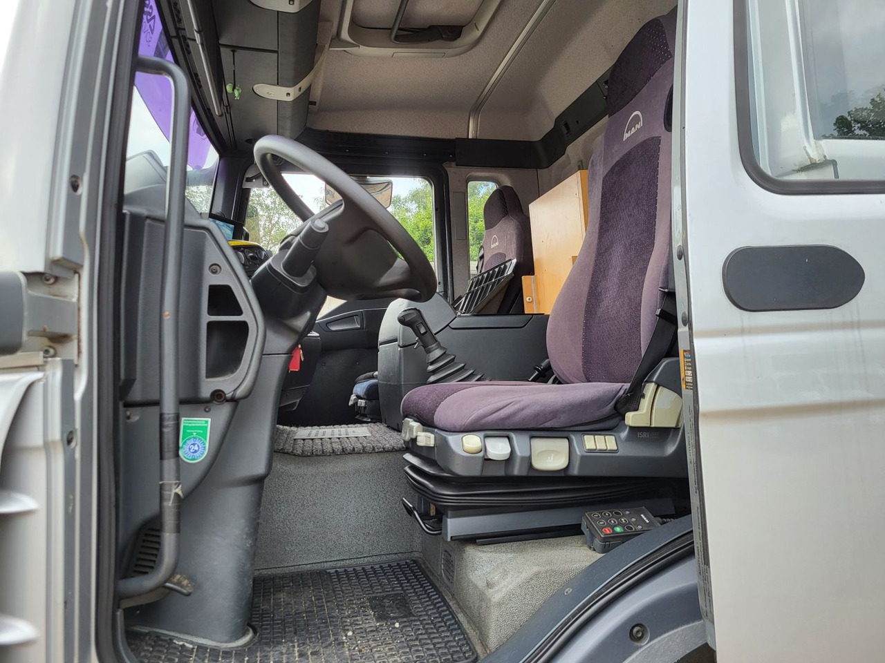 MAN / ASSMANN TGA 18,360 4x2 BL - Truk: gambar 5 MAN / ASSMANN TGA 18,360 4x2 BL - Truk: gambar 5