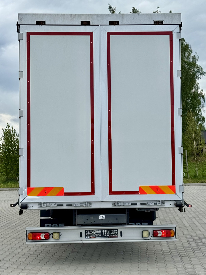 DAF CF 320 / FIRANKA / 24 EUROPALETY / SYPIALKA / AUTOMAT / KLIMA POSTOJOWA / 2017 ROK - Truk dengan terpal samping: gambar 5 DAF CF 320 / FIRANKA / 24 EUROPALETY / SYPIALKA / AUTOMAT / KLIMA POSTOJOWA / 2017 ROK - Truk dengan terpal samping: gambar 5
