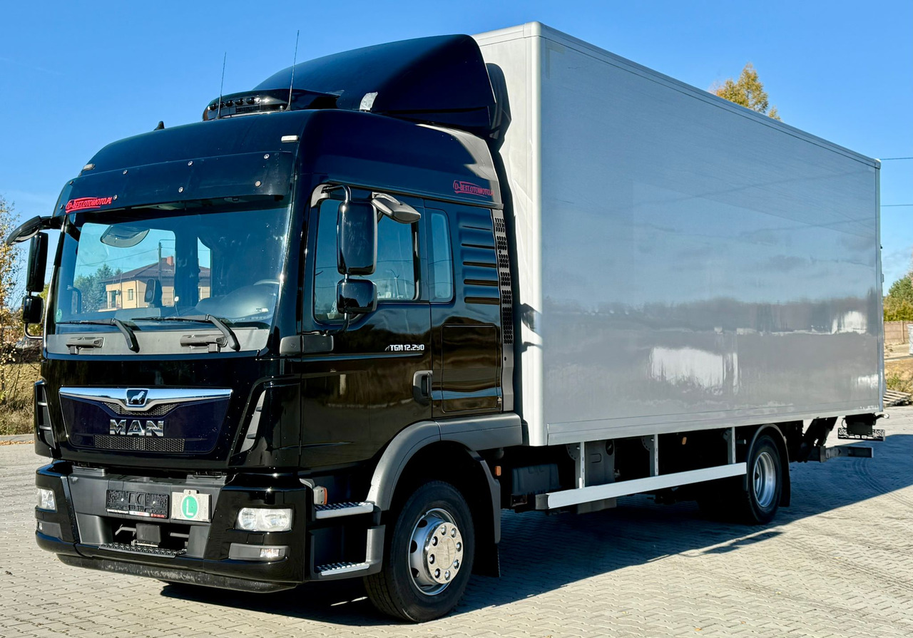 MAN TGM 12.290 / TGL / KONTENER / WINDA / 18 EUROPALET / SYPIALKA / - Truk box: gambar 2 MAN TGM 12.290 / TGL / KONTENER / WINDA / 18 EUROPALET / SYPIALKA / - Truk box: gambar 2