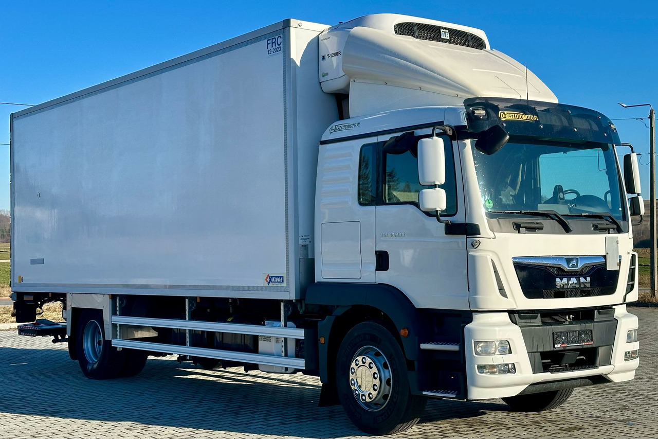 MAN TGM 18.290 / CHŁODNIA / WINDA / 18 EUROPALET / NISKI PRZEBIEG / AUTOMAT/ DRUKARKA / SYPIALKA / 2018 ROK / THERMO KING 1200 - Truk berpendingin: gambar 1 MAN TGM 18.290 / CHŁODNIA / WINDA / 18 EUROPALET / NISKI PRZEBIEG / AUTOMAT/ DRUKARKA / SYPIALKA / 2018 ROK / THERMO KING 1200 - Truk berpendingin: gambar 1