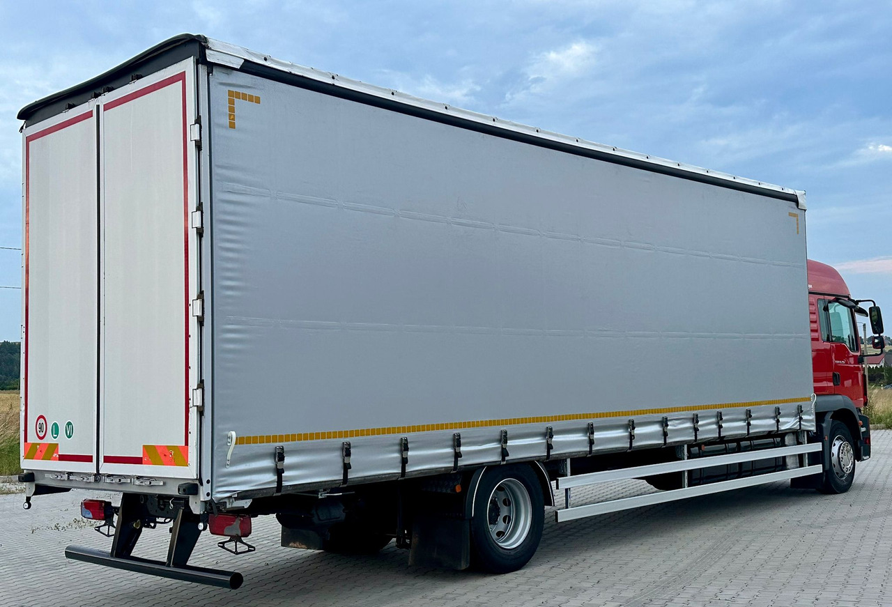 MAN TGM 18.290 / FIRANKA / 22 PALETY / AUTOMAT / EURO 6 / SYPIALKA / ŁADOWNOŚĆ 9 700 - Truk dengan terpal samping: gambar 4 MAN TGM 18.290 / FIRANKA / 22 PALETY / AUTOMAT / EURO 6 / SYPIALKA / ŁADOWNOŚĆ 9 700 - Truk dengan terpal samping: gambar 4