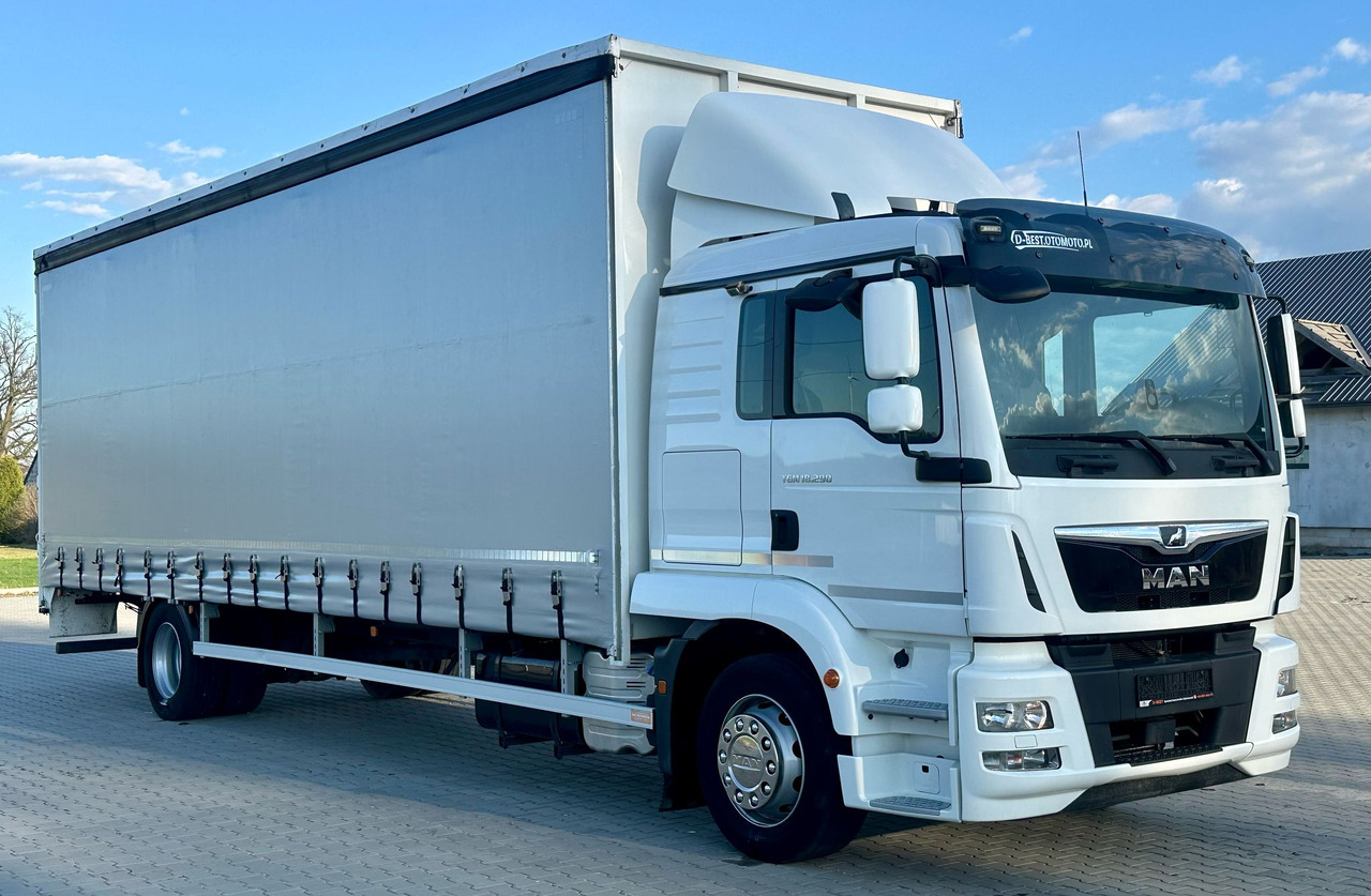 MAN TGM 18.290 / FIRANKA / WINDA / 22 EUROPALETY / AUTOMAT / SYPIALKA / 9 059 KG ŁADOWNOŚCI / NISKI PRZEBIEG / ZSUWANY DACH / EURO 6 - Truk dengan terpal samping: gambar 1 MAN TGM 18.290 / FIRANKA / WINDA / 22 EUROPALETY / AUTOMAT / SYPIALKA / 9 059 KG ŁADOWNOŚCI / NISKI PRZEBIEG / ZSUWANY DACH / EURO 6 - Truk dengan terpal samping: gambar 1