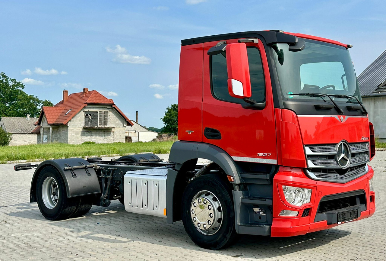 MERCEDES-BENZ ANTOS 1827 / DO ZABUDOWY / ROZSTAW OSI 3.8 M / EURO 6 / WYWROTKA / BECZKA / UTRZYMANIE DRÓG / HAKOWIEC / Z NIEMIEC - Truk sasis: gambar 1 MERCEDES-BENZ ANTOS 1827 / DO ZABUDOWY / ROZSTAW OSI 3.8 M / EURO 6 / WYWROTKA / BECZKA / UTRZYMANIE DRÓG / HAKOWIEC / Z NIEMIEC - Truk sasis: gambar 1