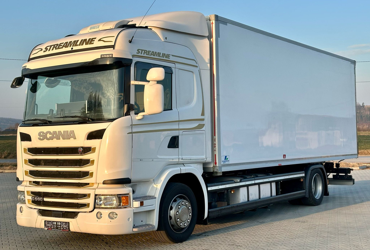 SCANIA G360 / IZOTERMA / 6.8 M DŁUGOŚCI / AUTOMAT / CAŁA NA PODUSZKACH / KLIMA POSTOJOWA / ELEKTRYCZNA ROLETA TYŁ / SYPIALKA - Truk isotermal: gambar 2 SCANIA G360 / IZOTERMA / 6.8 M DŁUGOŚCI / AUTOMAT / CAŁA NA PODUSZKACH / KLIMA POSTOJOWA / ELEKTRYCZNA ROLETA TYŁ / SYPIALKA - Truk isotermal: gambar 2