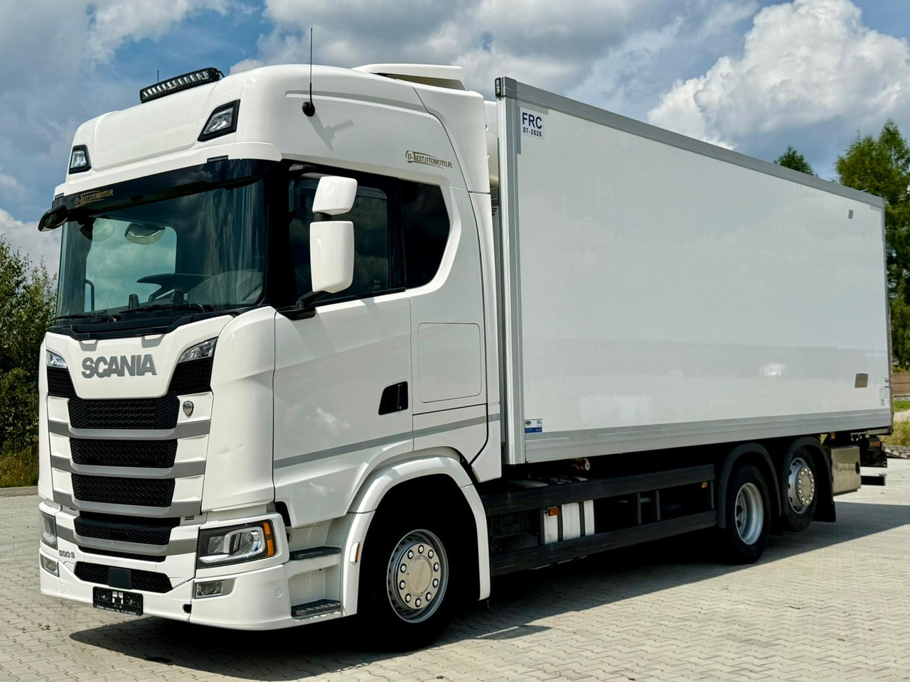 SCANIA S500 / CHŁODNIA / WINDA / 18 PALET / 7.4 M / DRUKARKA / AUTOMAT / NISKI PRZEBIEG / PODNOSZONA OŚ / 2020 ROK - Truk berpendingin: gambar 2 SCANIA S500 / CHŁODNIA / WINDA / 18 PALET / 7.4 M / DRUKARKA / AUTOMAT / NISKI PRZEBIEG / PODNOSZONA OŚ / 2020 ROK - Truk berpendingin: gambar 2