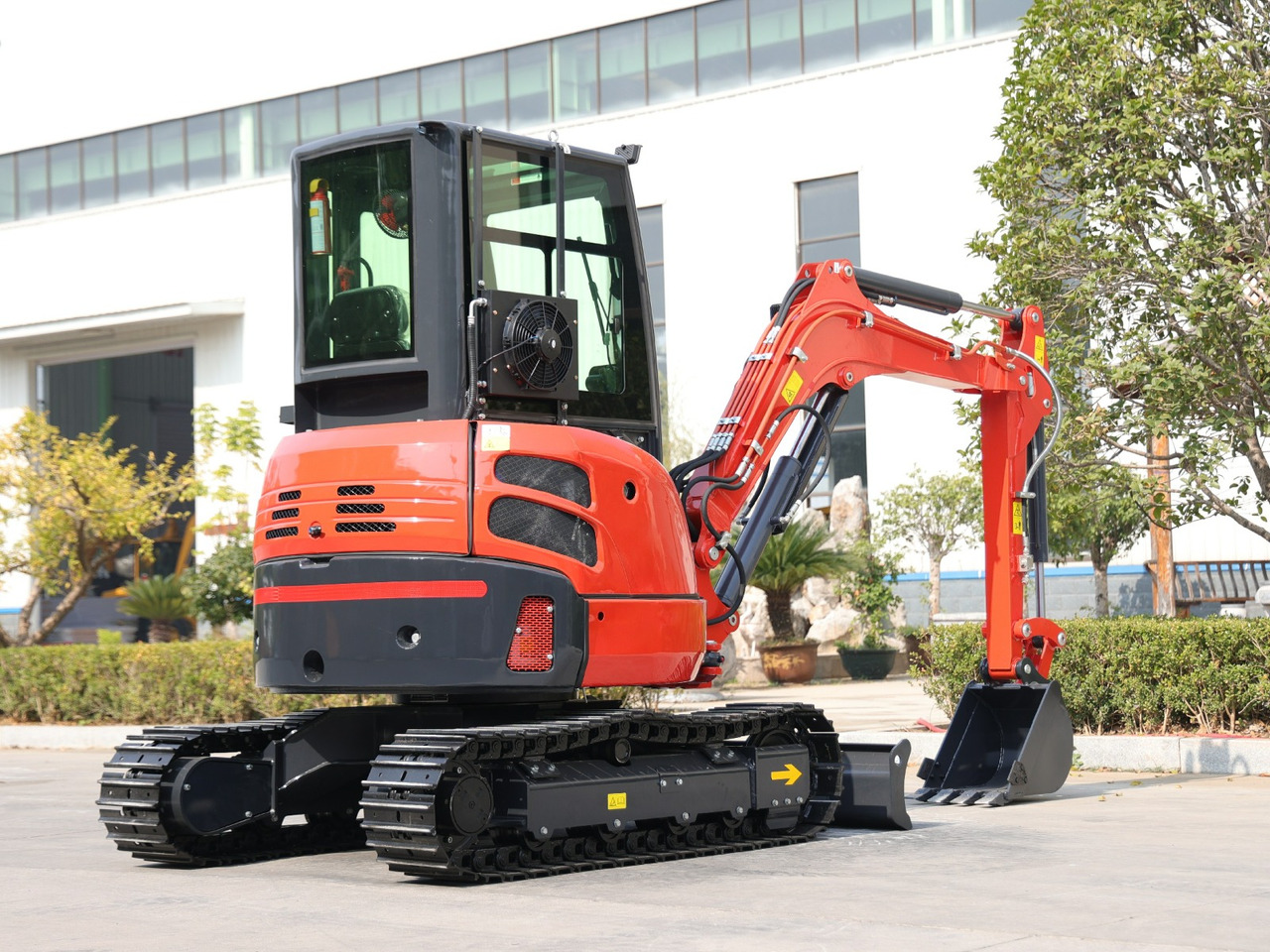 KUBOTA Diesel Mini excavator 3.5 Ton - Müller Machinery MB 35 Plus - VKSH - Ekskavator mini: gambar 5 KUBOTA Diesel Mini excavator 3.5 Ton - Müller Machinery MB 35 Plus - VKSH - Ekskavator mini: gambar 5