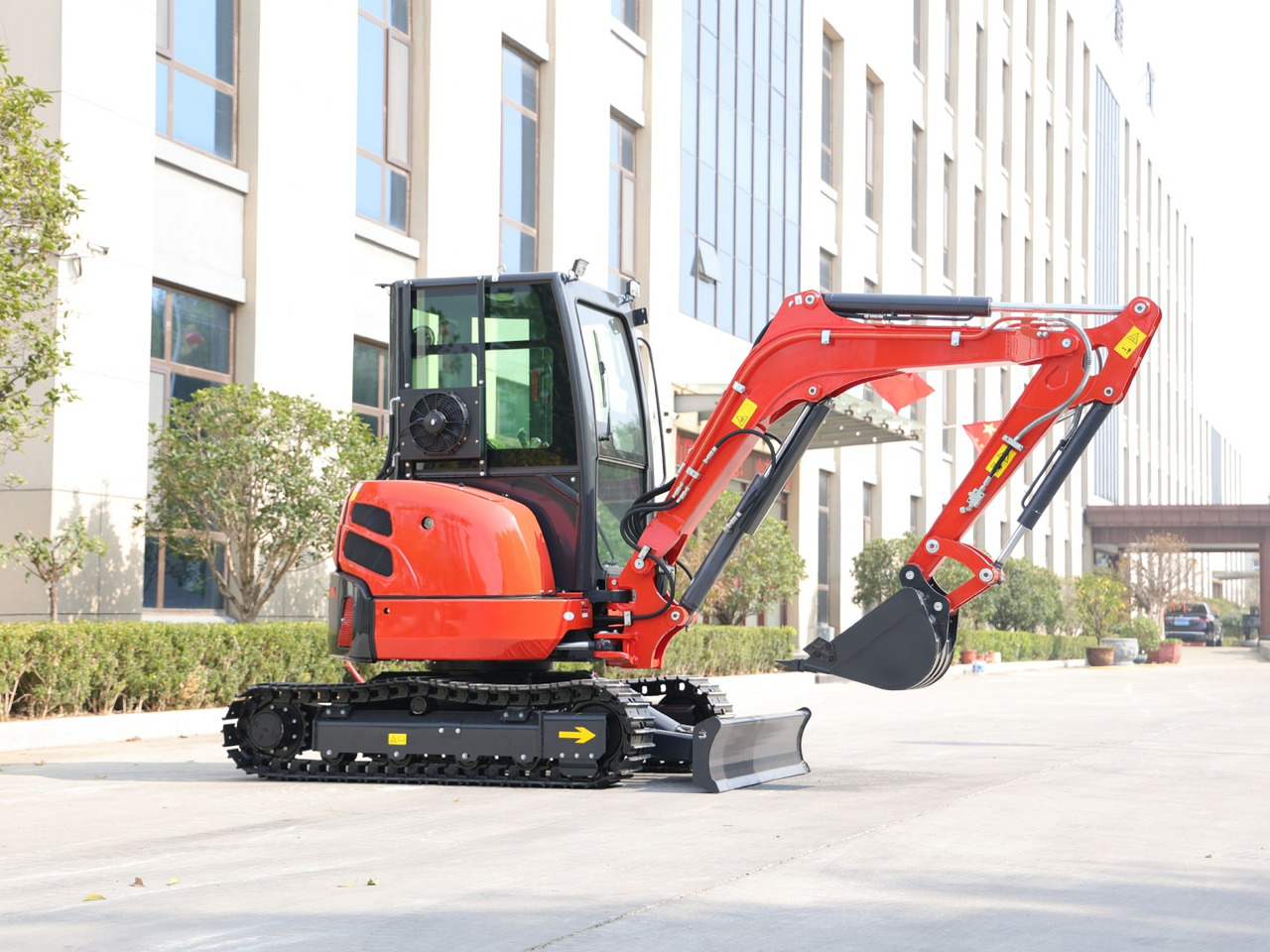 KUBOTA Diesel Mini excavator 3.5 Ton - Müller Machinery MB 35 Plus - VKSH - Ekskavator mini: gambar 3 KUBOTA Diesel Mini excavator 3.5 Ton - Müller Machinery MB 35 Plus - VKSH - Ekskavator mini: gambar 3