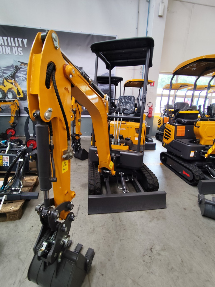 Müller Machinery Diesel Mini excavator 1.6 Ton - Müller Machinery MB 16 - SH Laidong LL380B motor - Ekskavator mini: gambar 2 Müller Machinery Diesel Mini excavator 1.6 Ton - Müller Machinery MB 16 - SH Laidong LL380B motor - Ekskavator mini: gambar 2