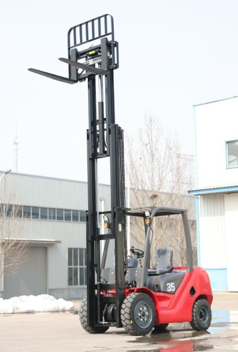 Müller Machinery MFD 35 - Forklift diesel: gambar 4 Müller Machinery MFD 35 - Forklift diesel: gambar 4