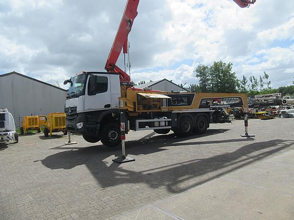 2015 PUTZMEISTER M38/5 AROCS 6x4 - Truk pompa beton: gambar 4 2015 PUTZMEISTER M38/5 AROCS 6x4 - Truk pompa beton: gambar 4
