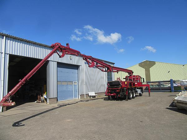 2017 SCHWING S24 X / MB AROCS - Truk pompa beton: gambar 5 2017 SCHWING S24 X / MB AROCS - Truk pompa beton: gambar 5