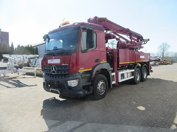 2017 SCHWING S24 X / MB AROCS - Truk pompa beton: gambar 4 2017 SCHWING S24 X / MB AROCS - Truk pompa beton: gambar 4