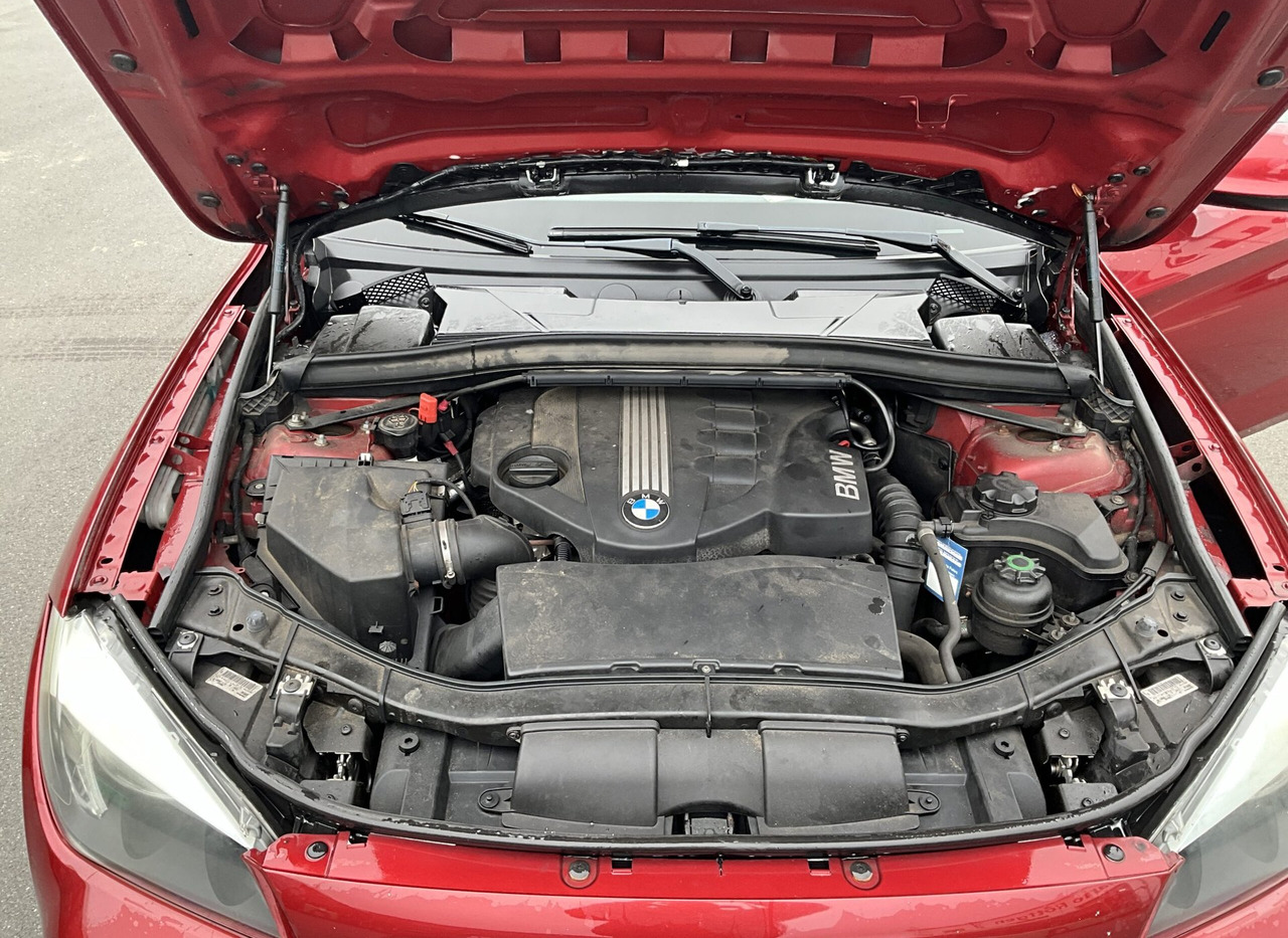 Mobil SUV BMW X1: gambar 6 Mobil SUV BMW X1: gambar 6