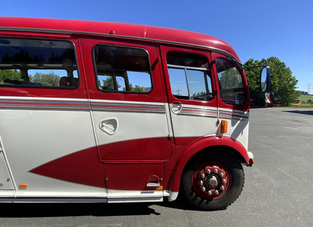 Leyland Tiger TS6 - Bus: gambar 5 Leyland Tiger TS6 - Bus: gambar 5