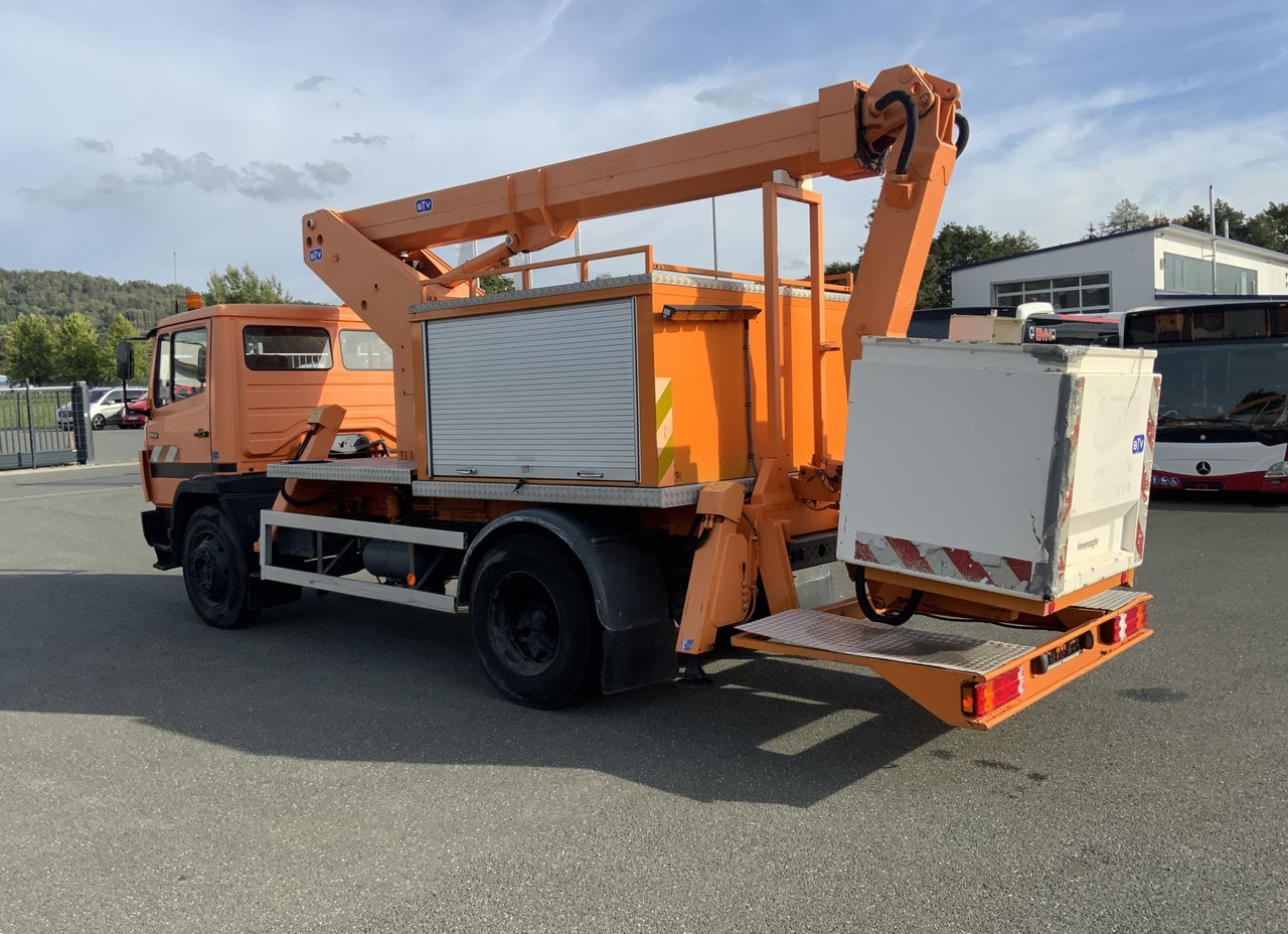 Mercedes-Benz 1117 - Platform udara yang dipasang di truk: gambar 4 Mercedes-Benz 1117 - Platform udara yang dipasang di truk: gambar 4