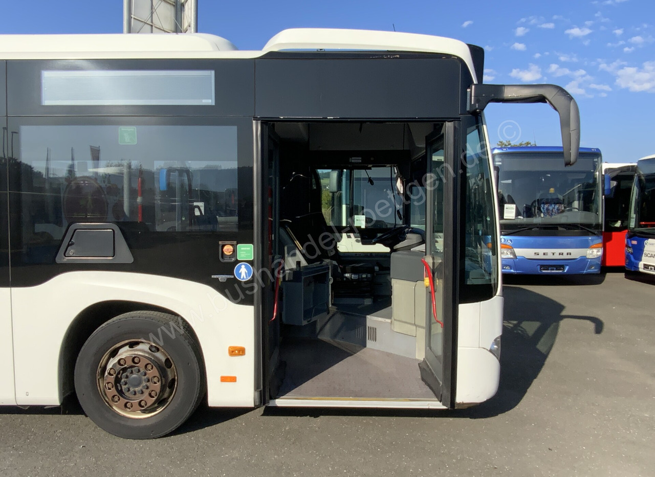 Bus kota Mercedes-Benz O 530 Citaro: gambar 6