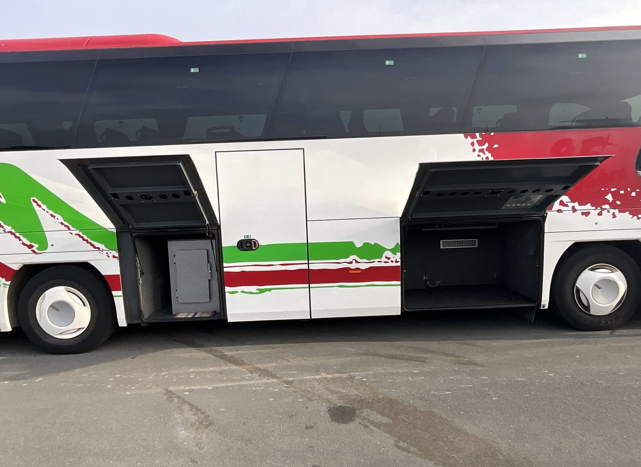 Neoplan Cityliner - Bus pariwisata: gambar 5 Neoplan Cityliner - Bus pariwisata: gambar 5