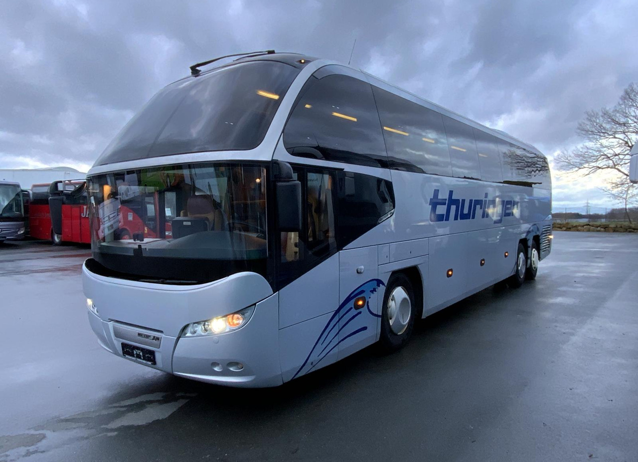 Neoplan Cityliner - Bus pariwisata: gambar 2 Neoplan Cityliner - Bus pariwisata: gambar 2