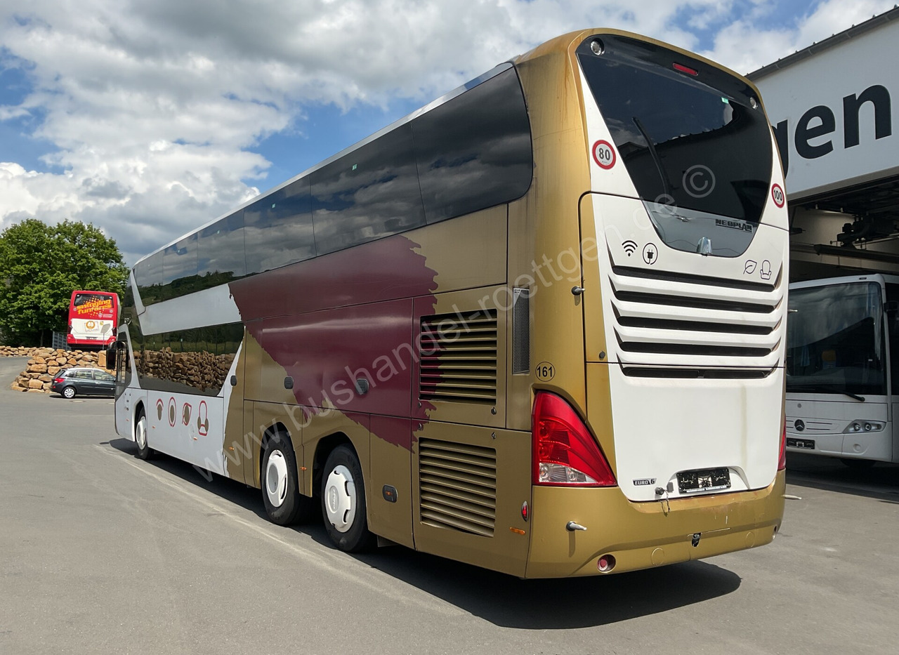 Neoplan Skyliner L - Bus tingkat: gambar 4 Neoplan Skyliner L - Bus tingkat: gambar 4