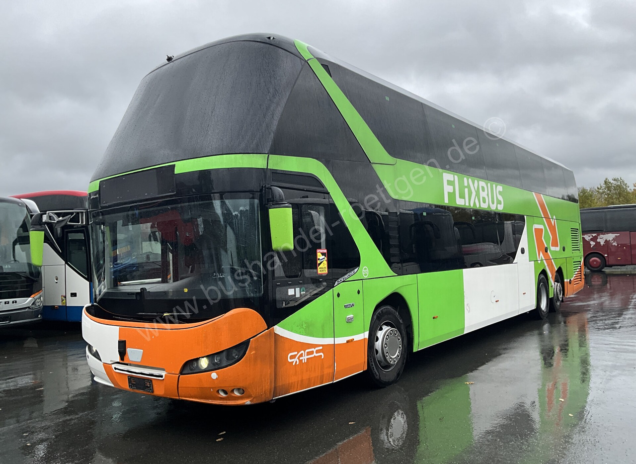 Neoplan Skyliner L - Bus tingkat: gambar 2 Neoplan Skyliner L - Bus tingkat: gambar 2