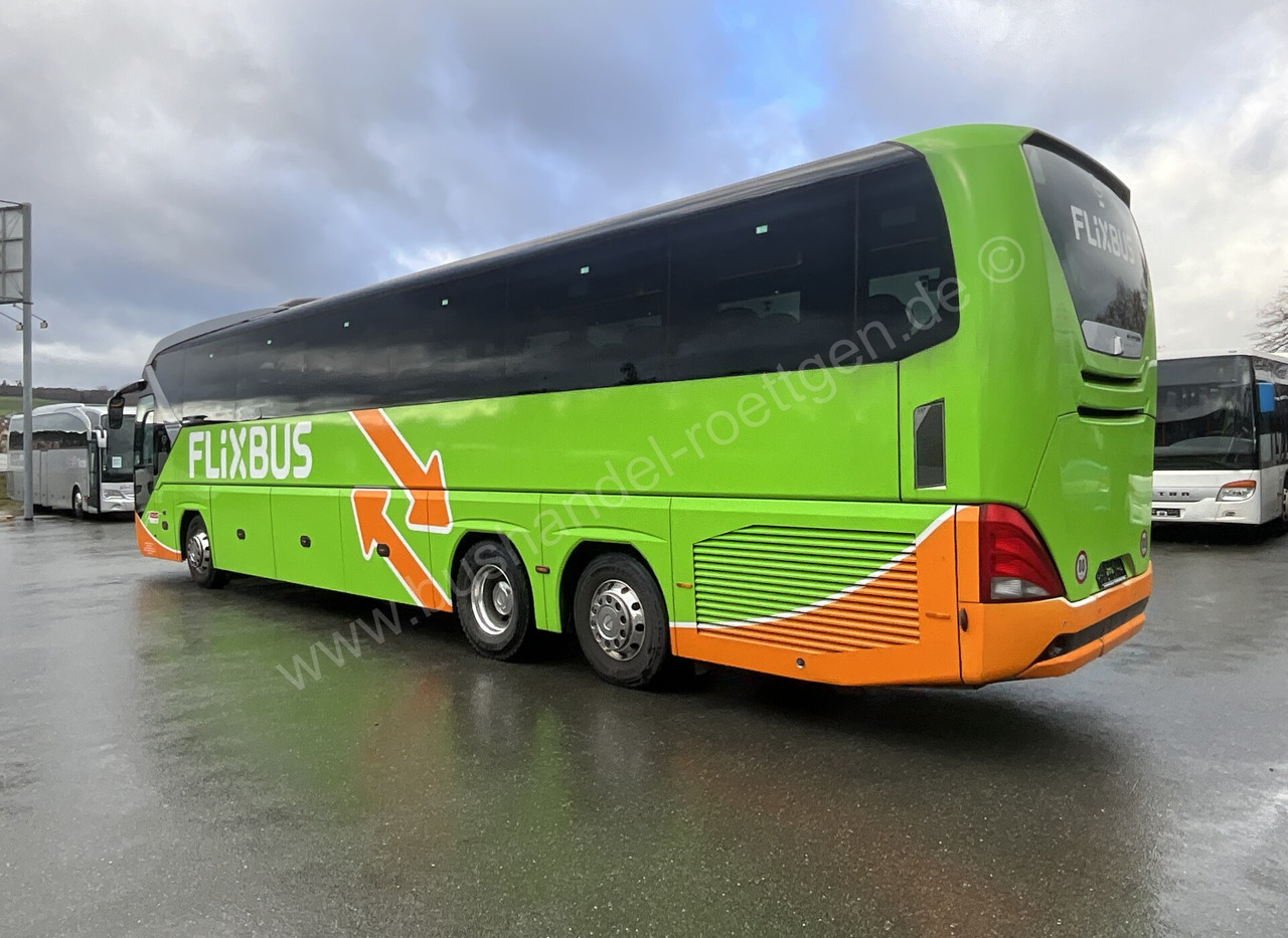 Neoplan Tourliner L - Bus pariwisata: gambar 3 Neoplan Tourliner L - Bus pariwisata: gambar 3