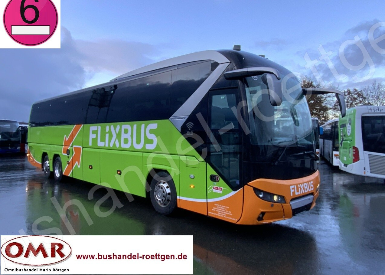Neoplan Tourliner L - Bus pariwisata: gambar 1 Neoplan Tourliner L - Bus pariwisata: gambar 1