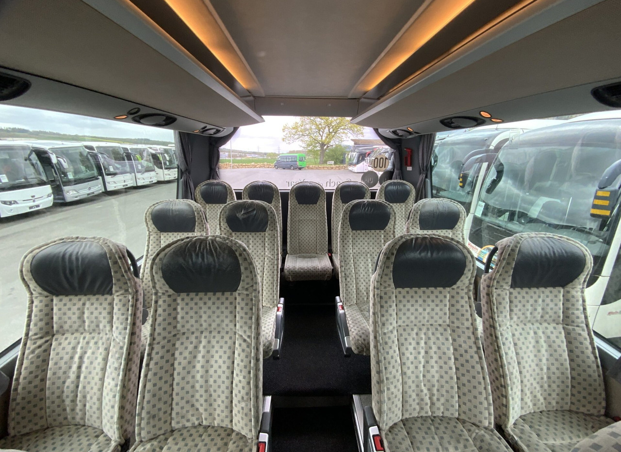 Bus pariwisata Setra S 411 HD: gambar 16